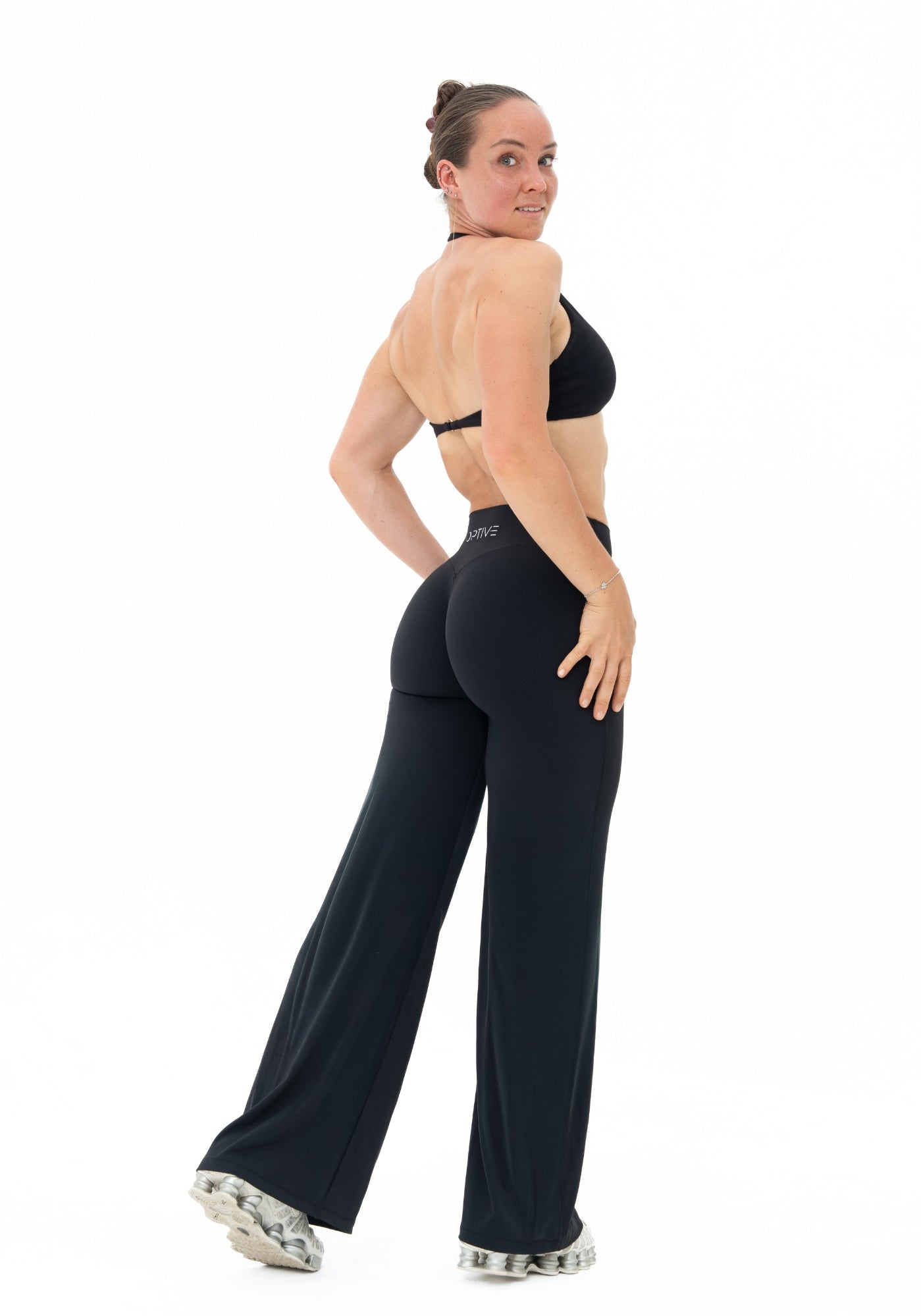 (PRE-ORDER) LUXE Sculpt Straight Leg Leggings - Deep Black
