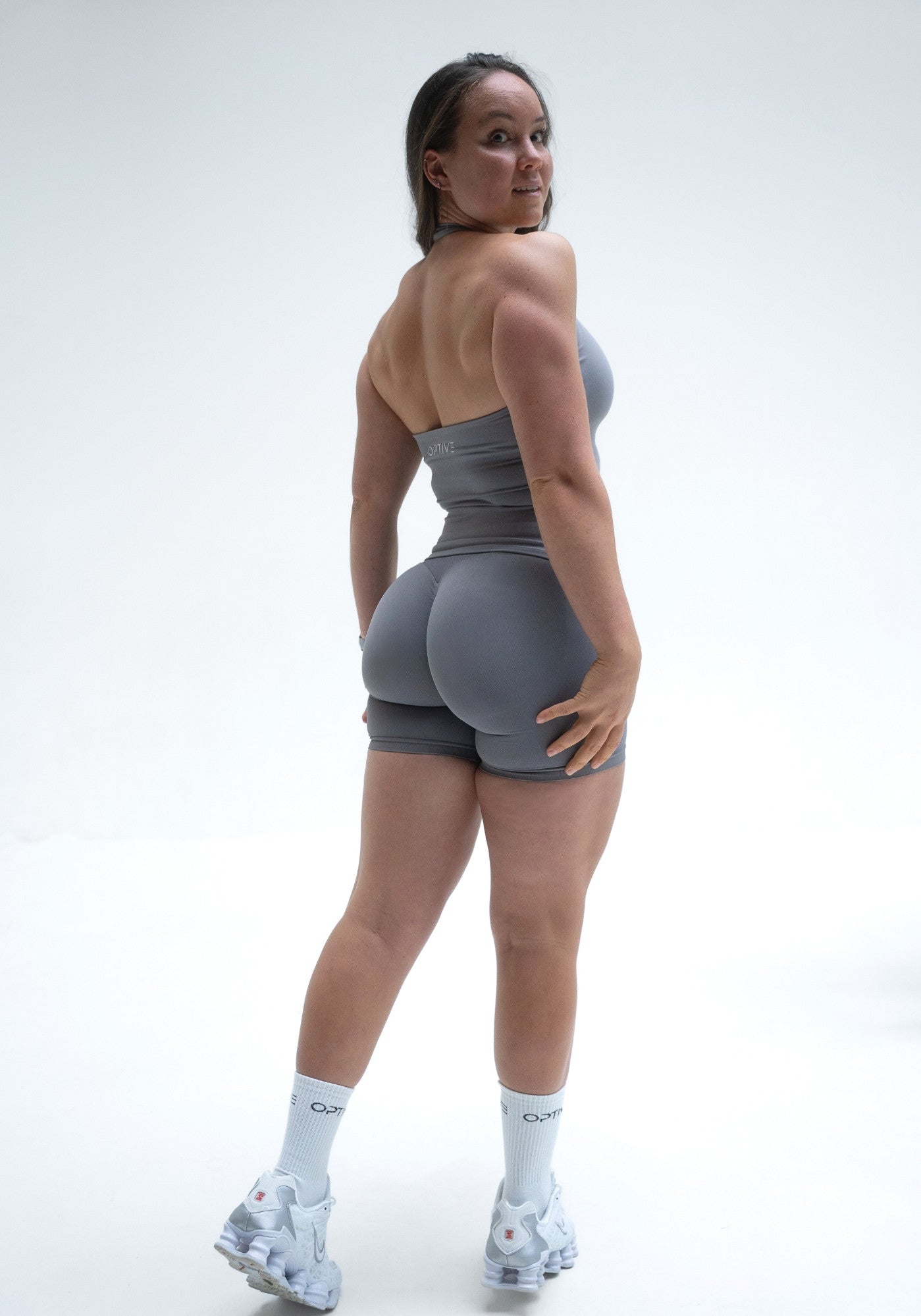 UNITY V-Shape Scrunch Shorts - Steel Grey