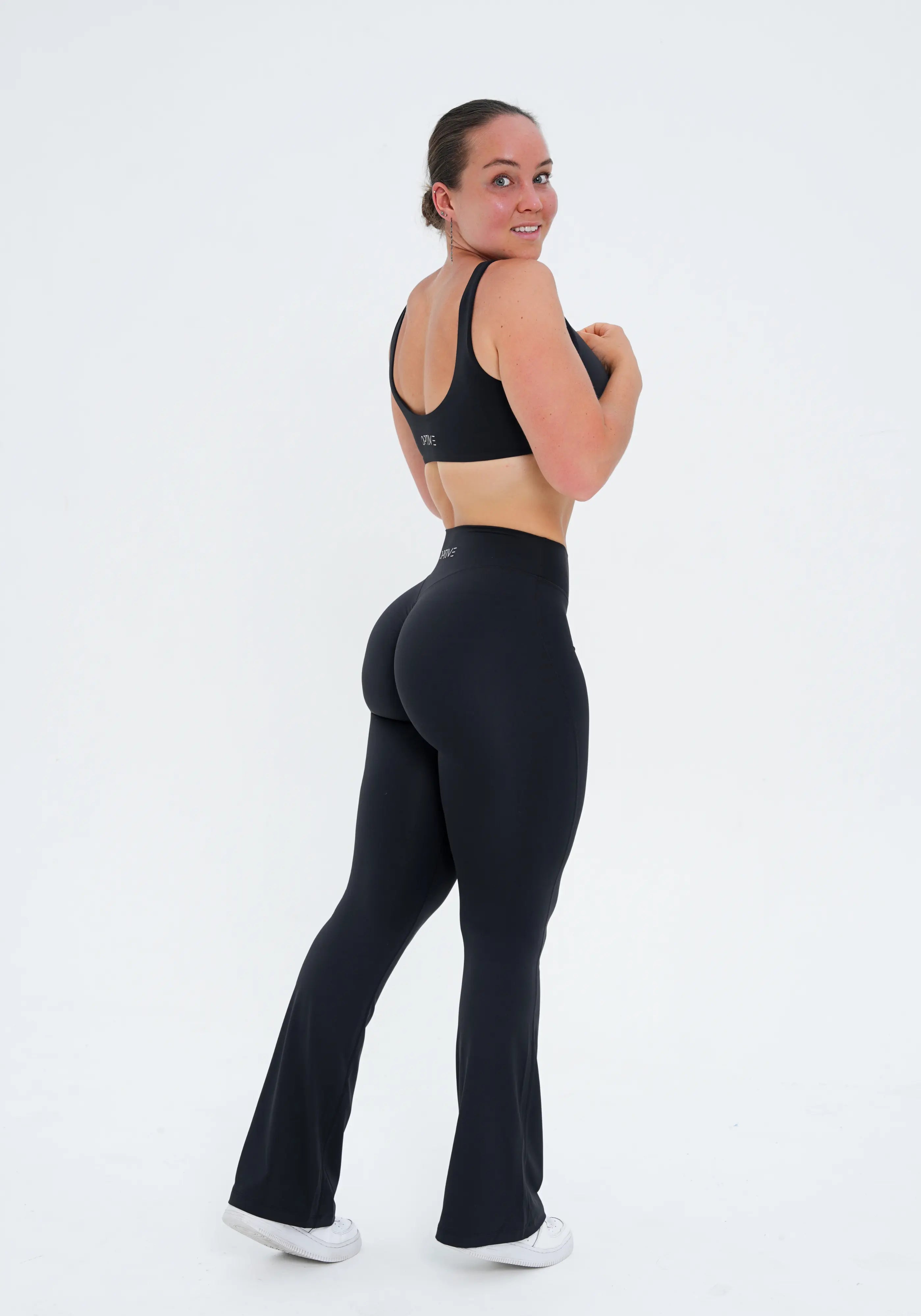 LUXE Sculpt Flared Leggings - Deep Black