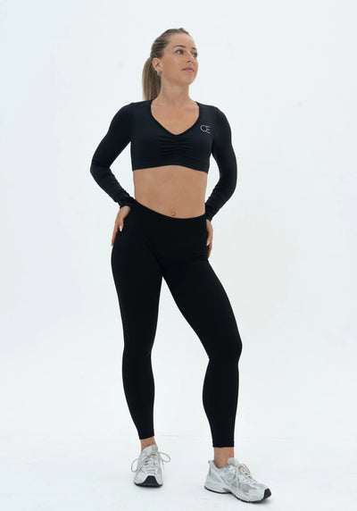 DAVOMI Scrunch Open Back Longsleeve - Deep Black