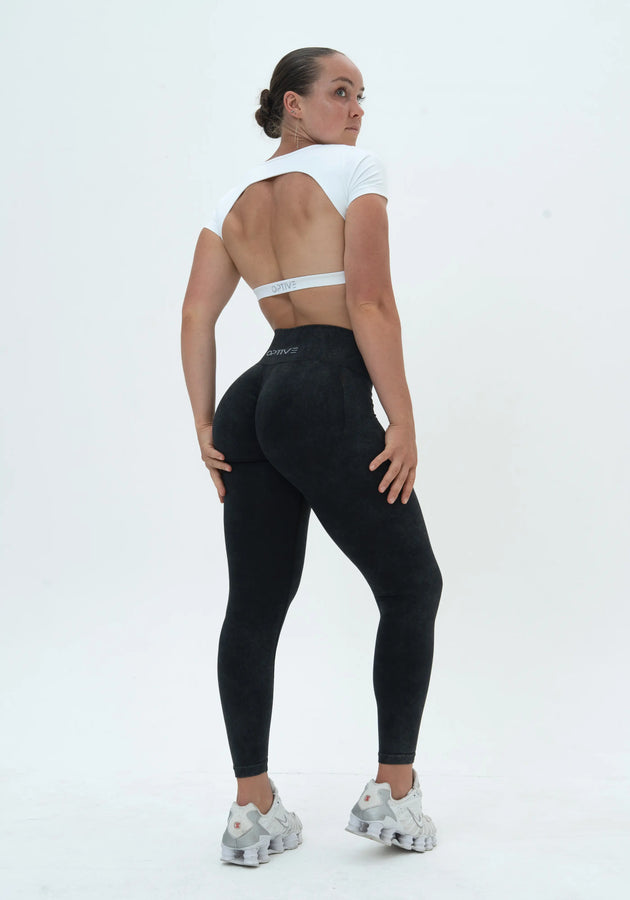 DAVOMI Scrunch Open Back T-Shirt - Cream White