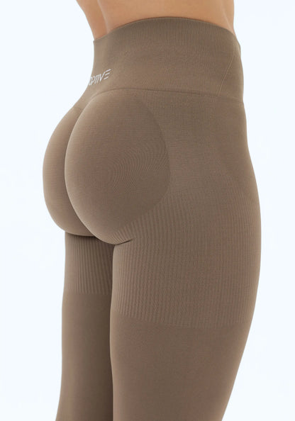 DIVINE Scrunch Leggings - Mocha Brown