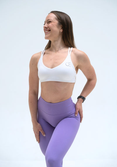 Rebecca ist 165cm und trägt Größe S.