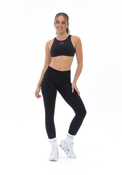UNITY V-Shape Scrunch Leggings - Deep Black