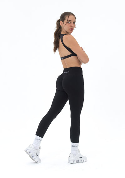 UNITY V-Shape Scrunch Leggings - Deep Black