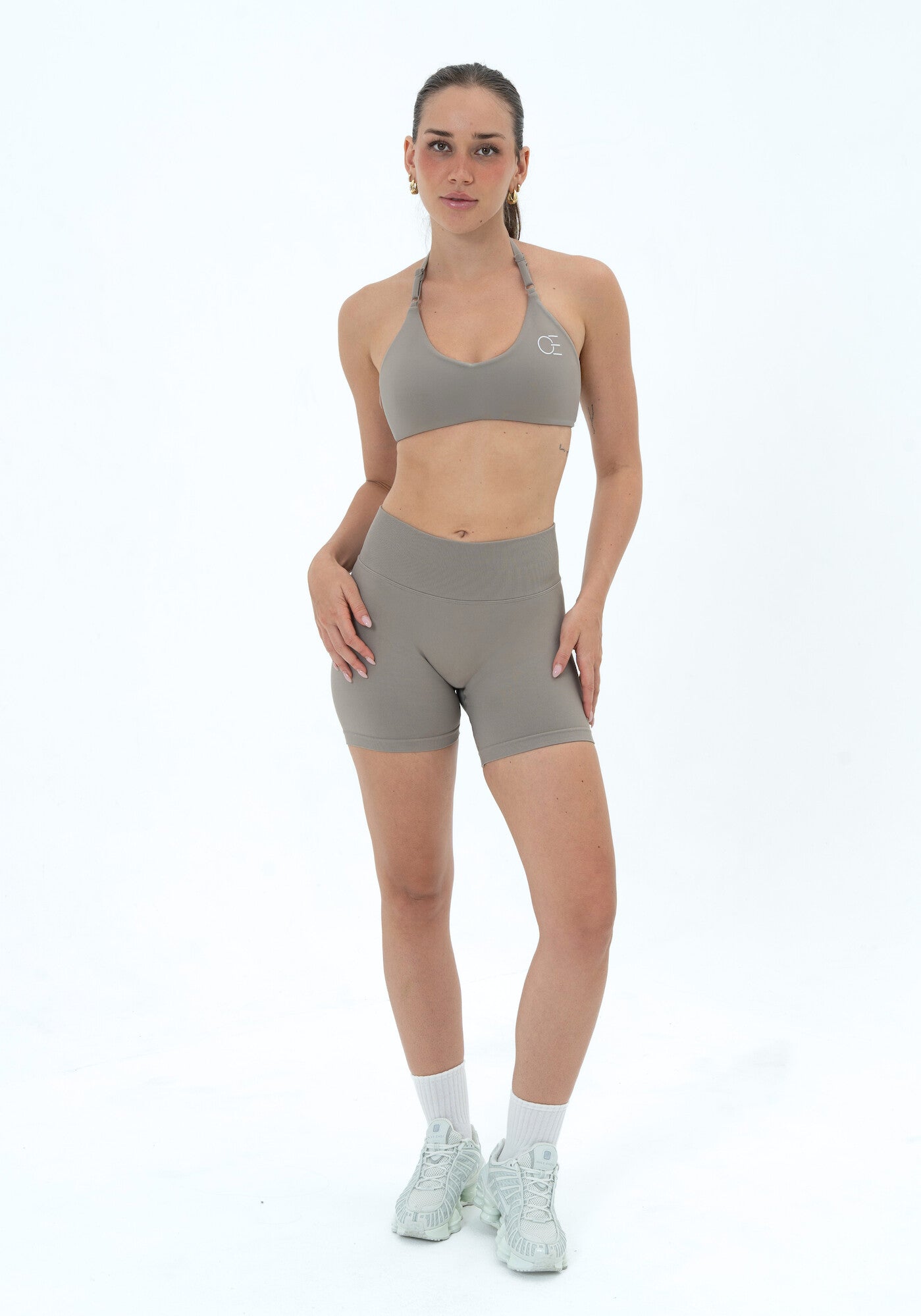 UNITY V-Shape Scrunch Shorts - Dusk Grey